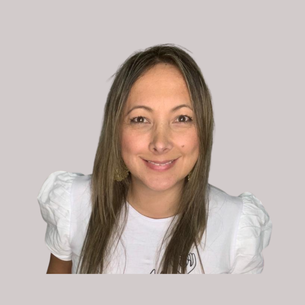 Lina Montoya, administradora, coach, consteladora y astróloga